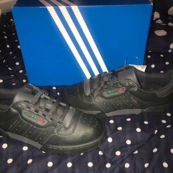 Yeezy Shoes - YEEZY POWERPHASE